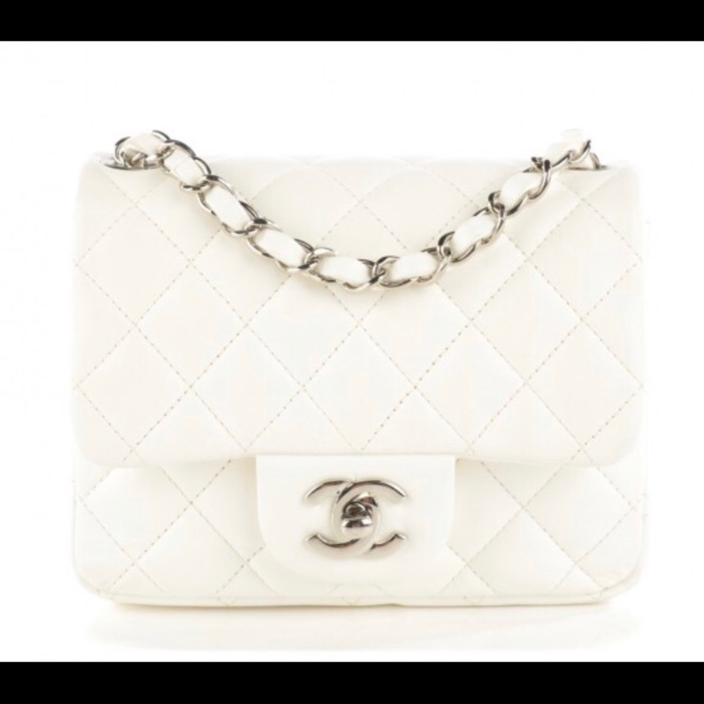 Authentic 🔥 Chanel mini square flap cavier